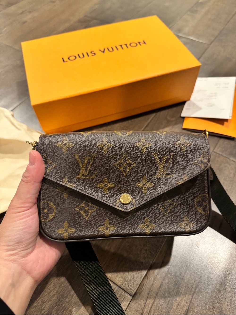 Louis Vuitton Monogram Felicie Strap & Go